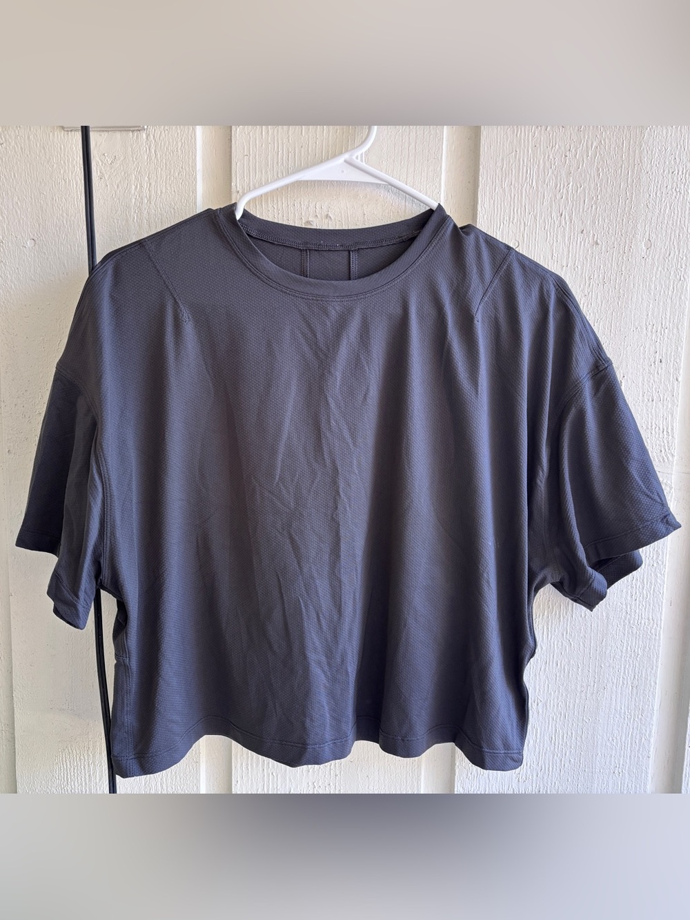 lululemon athletica Black Cropped Short Sleeve Top